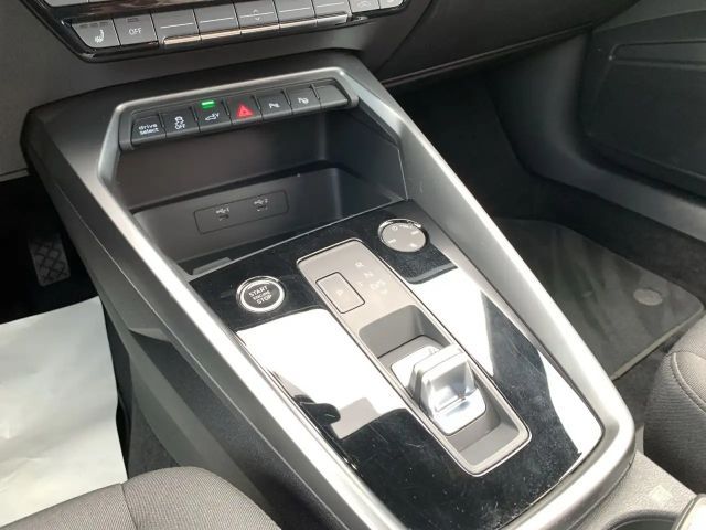 Audi A3 40 TFSI Hybride Sedan