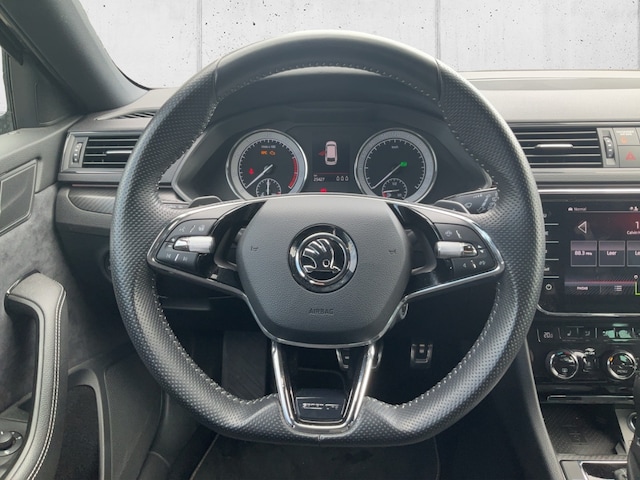 Skoda Superb 2.0 TSI Combi Sportline