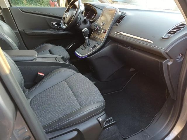 Renault Scenic EDC Intens TCe 160