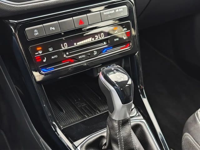 Volkswagen T-Cross 1.5 TSI DSG R-Line