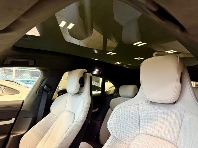 Porsche Taycan GTS Sport Turismo