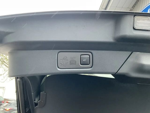 Ford Mustang Mach-E RWD