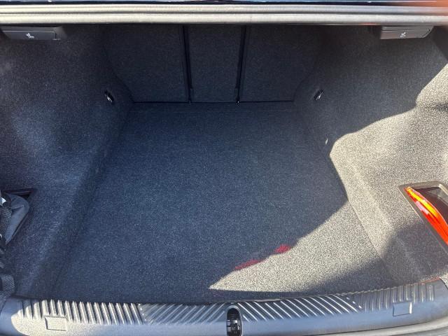 BMW 520 520d M-Sport Sedan