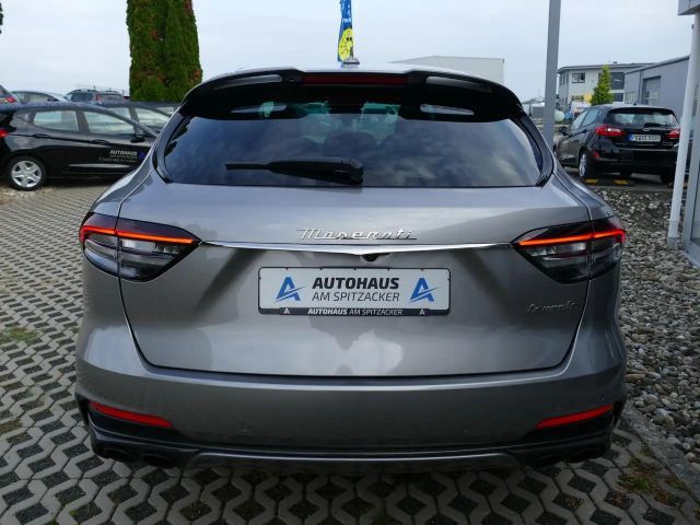 Maserati Levante Trofeo