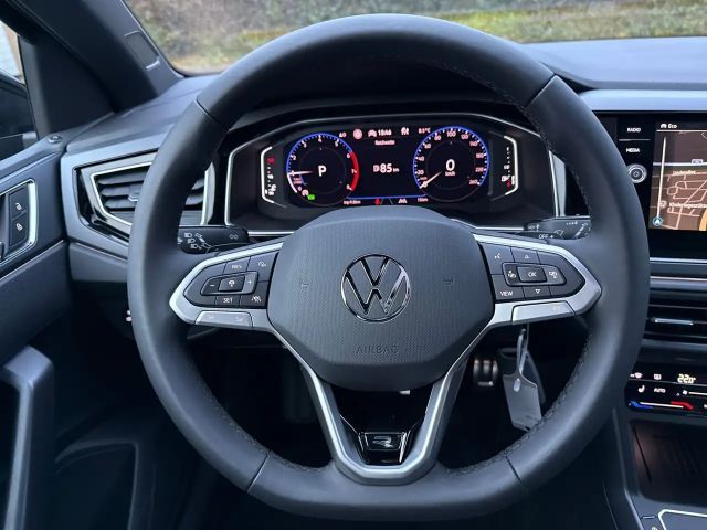 Volkswagen Polo 1.0 TSI DSG R-Line