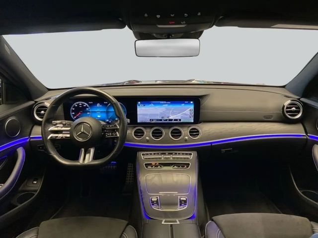 Mercedes-Benz E 300 E 300 e