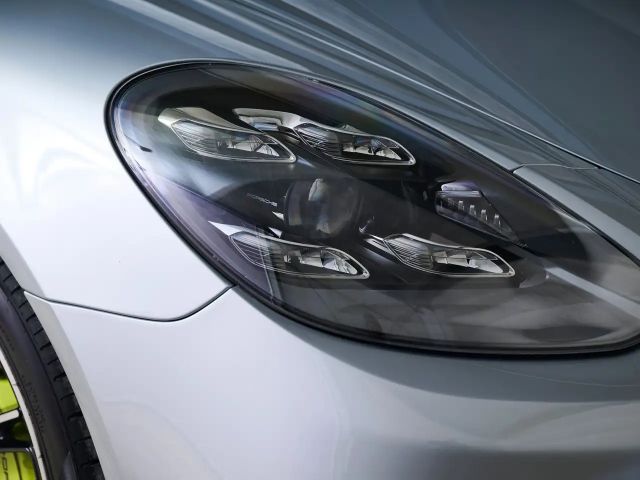 Porsche Panamera 4 E-Hybrid