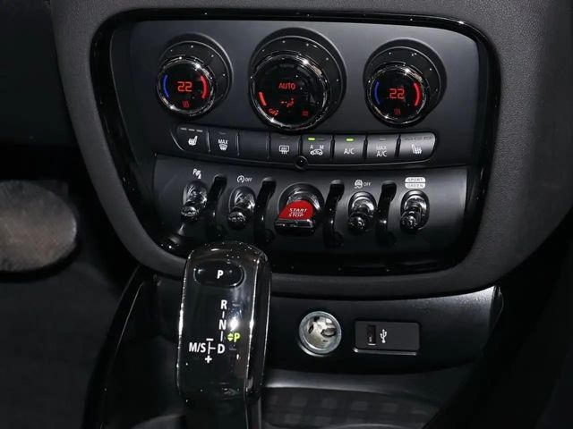 MINI Cooper Clubman Classic LED Navi 17Zoll LKHZ