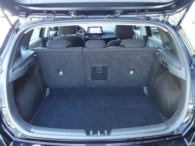 Hyundai i30 Hybrid Trend