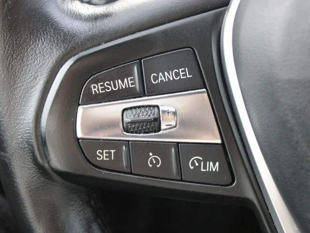 BMW 330 330e Touring xDrive