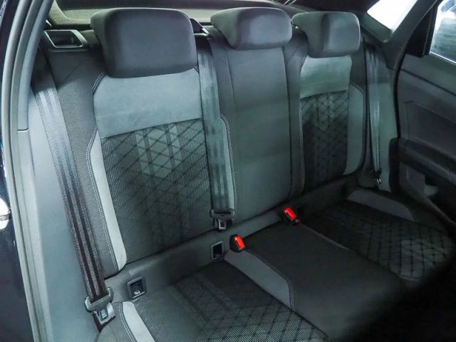 Volkswagen Polo 1.0 TSI DSG IQ.Drive R-Line