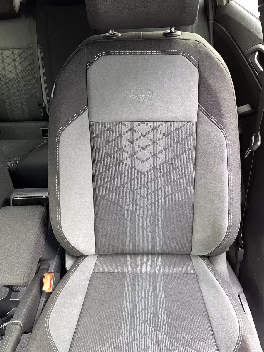 Volkswagen Taigo 1.0 TSI DSG R-Line