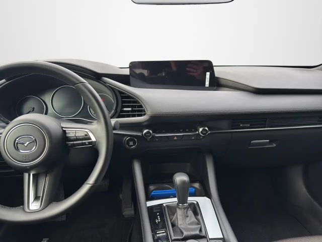 Mazda 3 2.5L SkyActiv e-Skyactiv