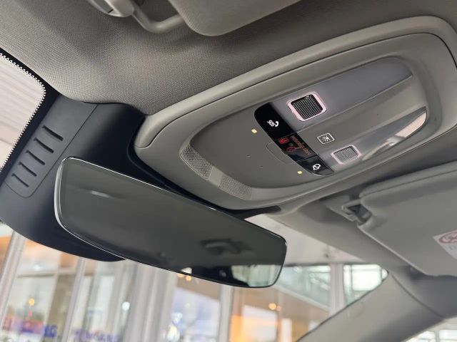 Volvo XC90 AWD Dark Plus