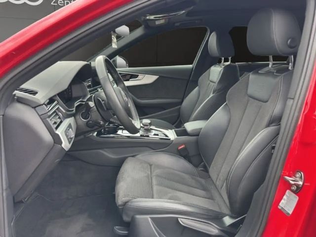 Audi A4 40 TFSI Avant Quattro