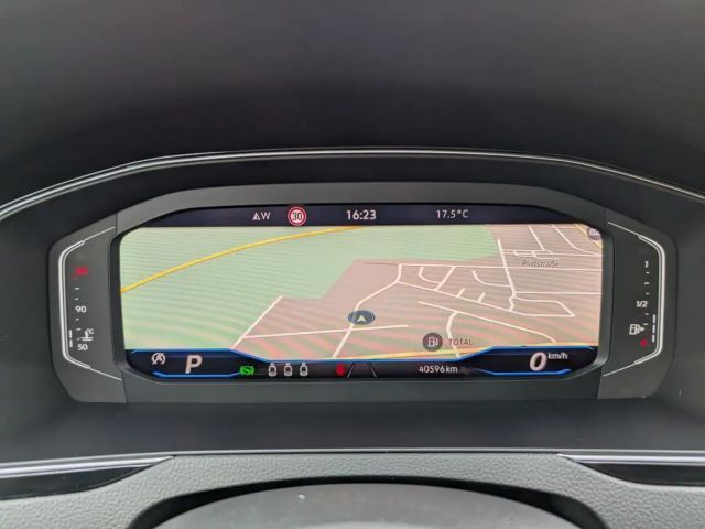 Volkswagen Passat 2.0 TDI Business DSG Variant