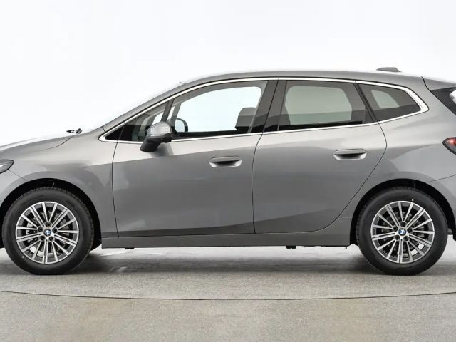 BMW 218 218d Active Tourer Sedan