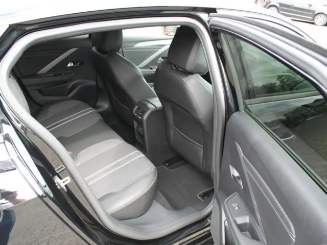 Opel Astra GS-Line Grand Sport