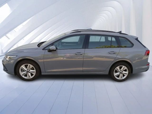 Volkswagen Golf 1.0 TSI Life Variant
