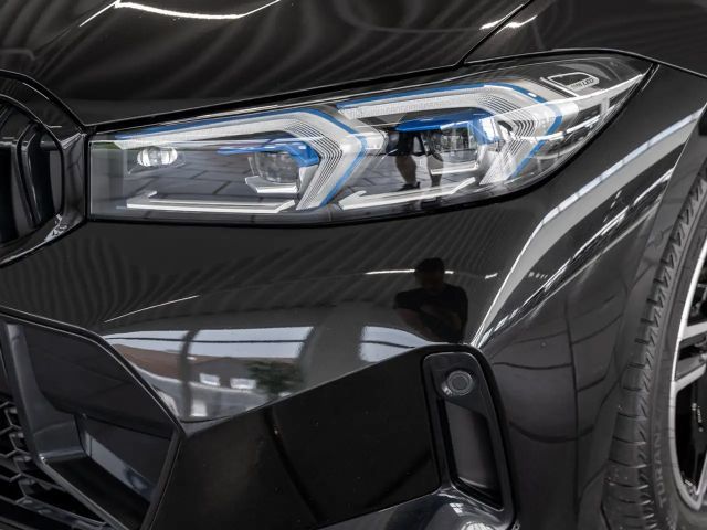 BMW 320 320i M-Sport Touring