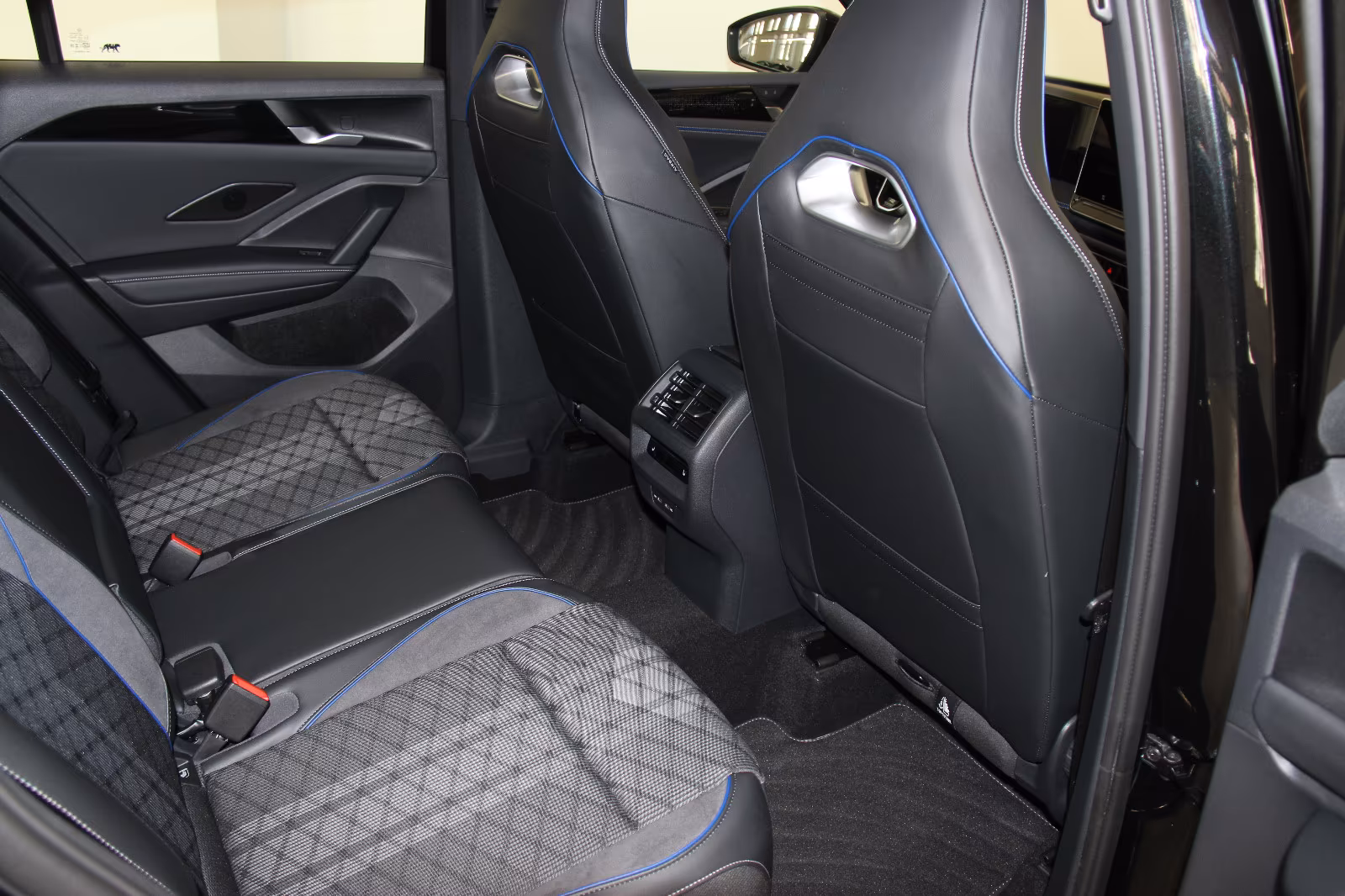 Volkswagen Tiguan 2.0 TDI R-Line