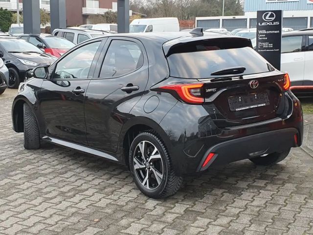 Toyota Yaris Hatchback Hybride VVT-i