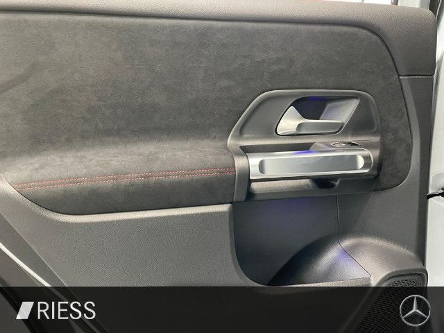 Mercedes-Benz GLB 250 4MATIC