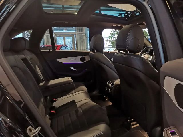 Mercedes-Benz GLC 300 4MATIC AMG Line