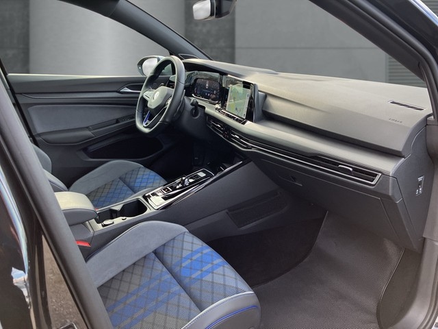 Volkswagen Golf 2.0 TSI 4Motion DSG Golf VIII