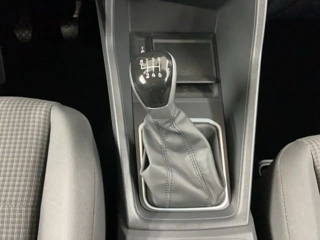 Volkswagen Caddy Basis (Garantie01/2030.PDC.Navi.Vorb.AHK.Klima) 2.