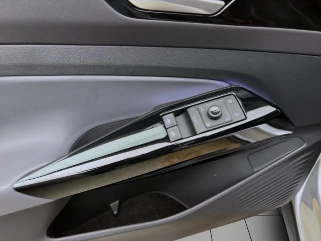 Volkswagen ID.4 IQ.Drive Performance Pure