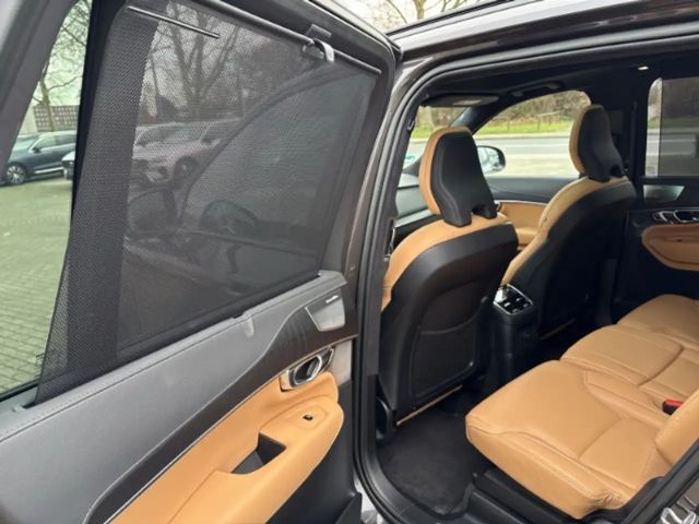 Volvo XC90 Dark T8 Ultimate