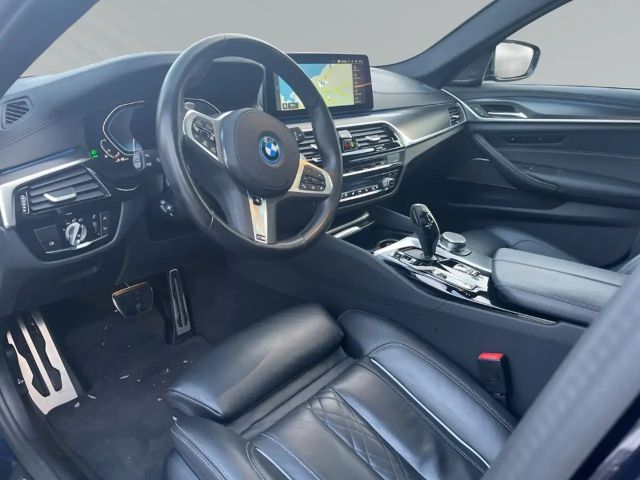 BMW 530 530e M-Sport Touring xDrive