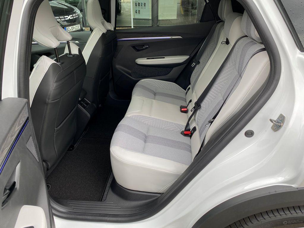 Renault Scenic E-Tech Iconic