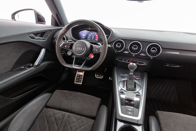 Audi TT RS Coupé Quattro S-Tronic