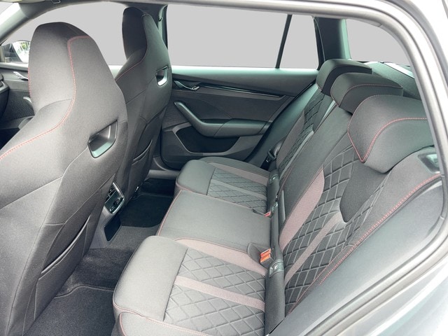 Skoda Octavia Combi RS iV