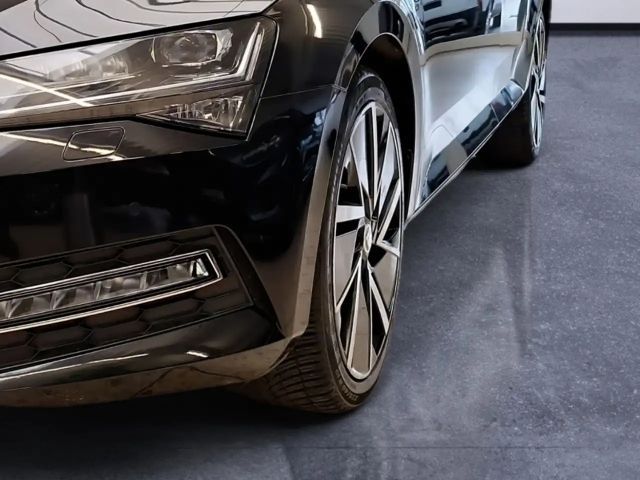Skoda Superb Combi Style Style