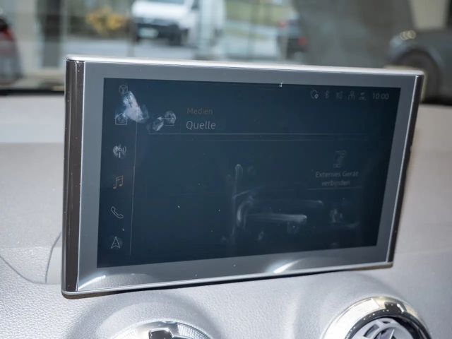 Audi Q2 35 TFSI S-Line