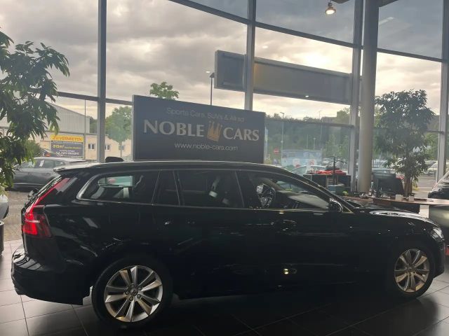 Volvo V60 Momentum