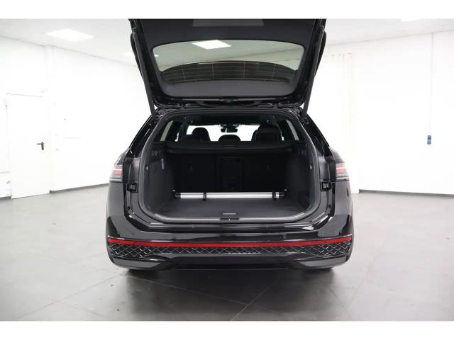 Volkswagen Passat 2.0 TDI R-Line Variant