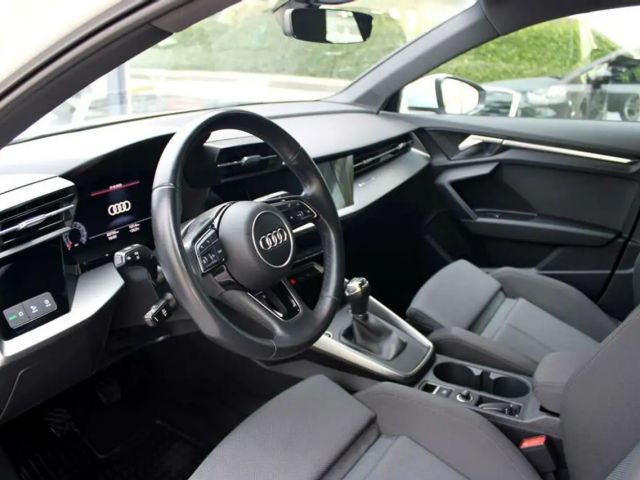 Audi A3 35 TFSI Sedan