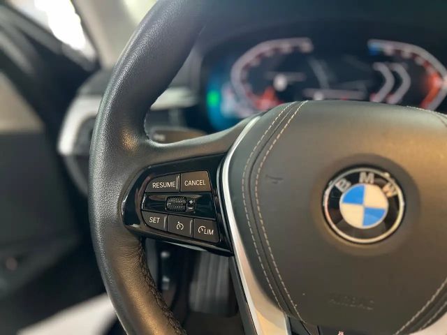 BMW 520 520d Business Line Touring xDrive