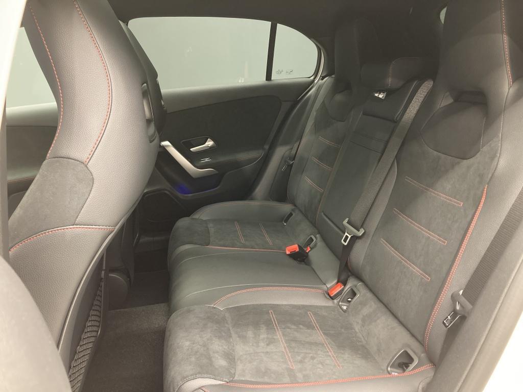 Mercedes-Benz A 200 AMG Line