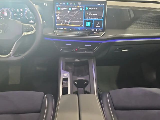 Volkswagen Passat 1.5 eTSI Business Variant