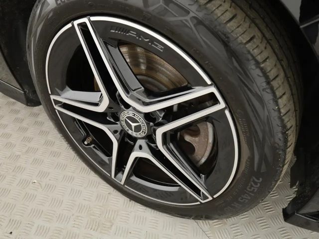 Mercedes-Benz B 250 AMG Line B 250 e