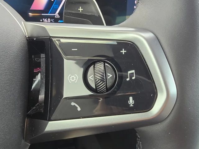 BMW 520 520i M-Sport Sedan