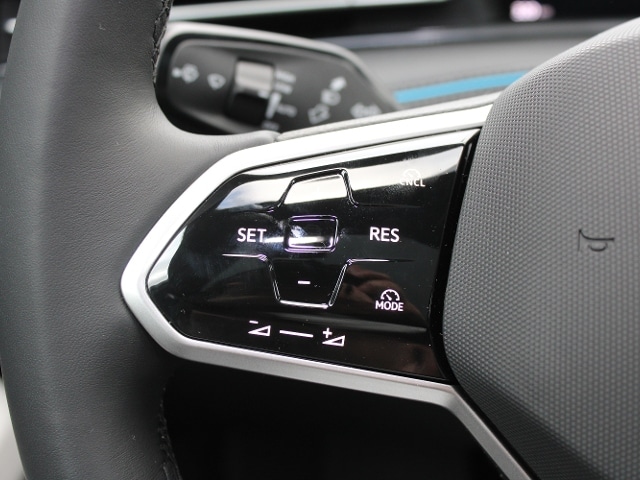 Volkswagen ID.7 77 kWh *PANO*MATRIX*MASSAGE