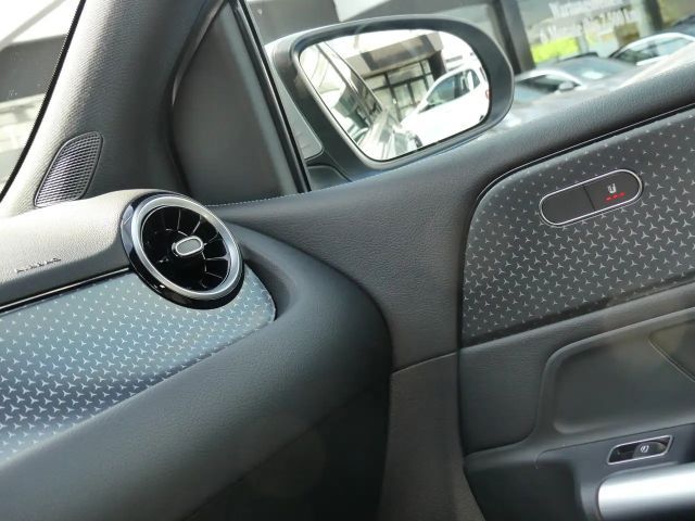 Mercedes-Benz B 180 Progressive