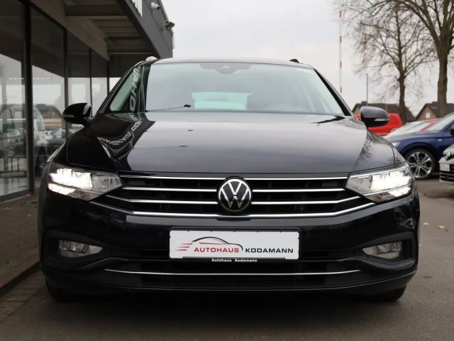 Volkswagen Passat Business Variant