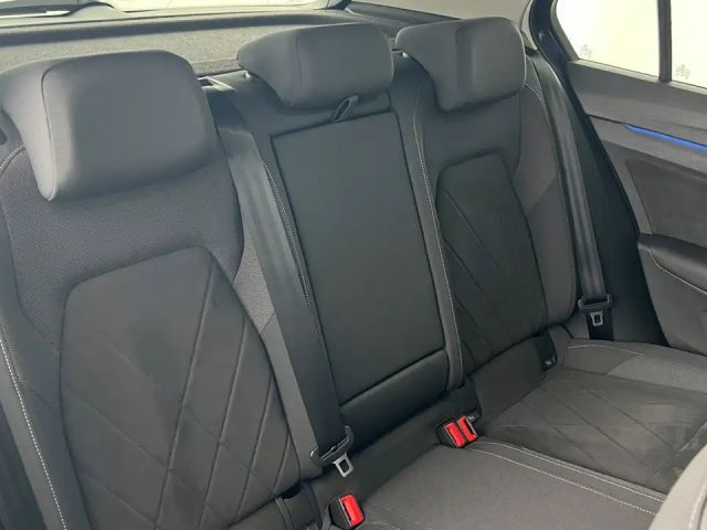 Volkswagen Golf DSG Style